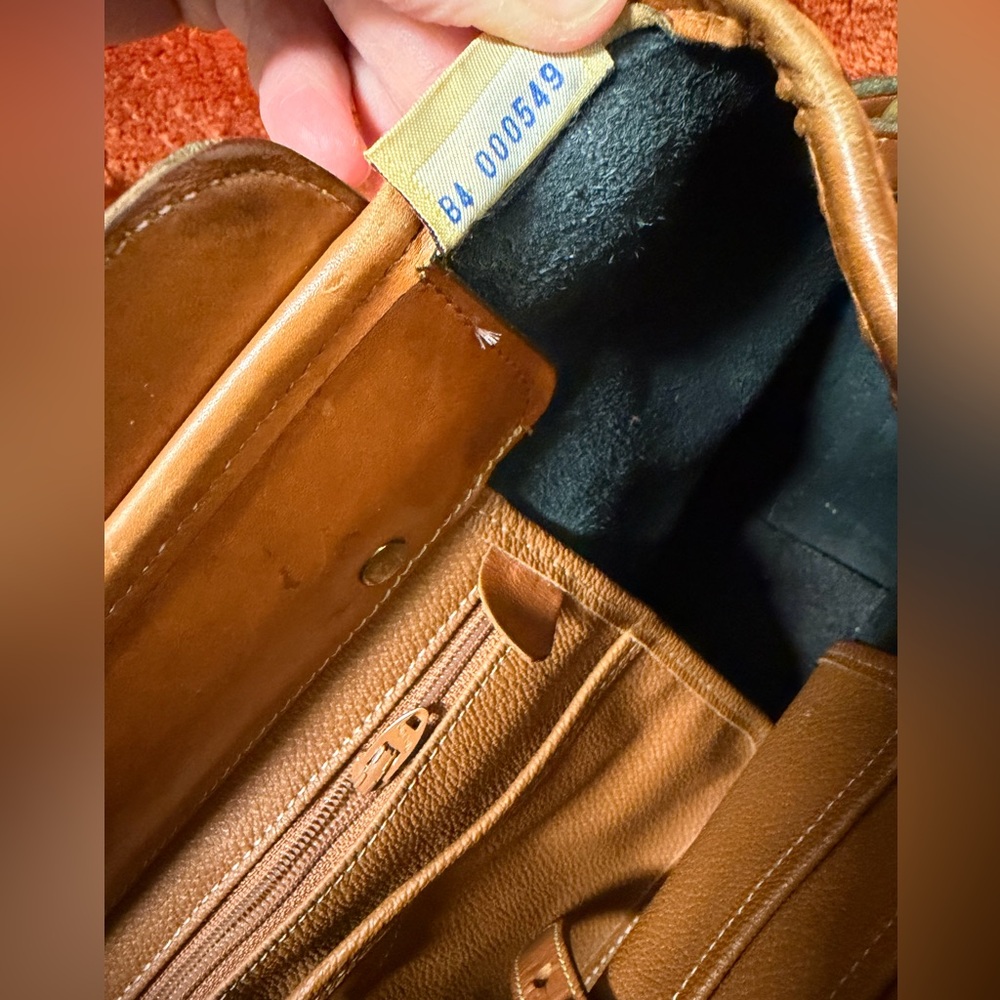 Vintage Dooney & Bourke AWL Doctor Satchel Black & Tan Made in USA - Picture 8 of 13